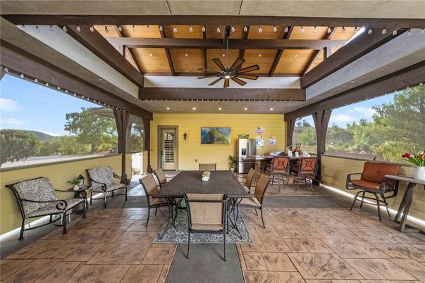 Dining room, Interior, Recessed Lighting, Wooden Beams, Wooden Ceilings