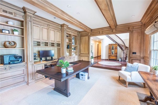 Home Office, Interior, Recessed Lighting, Wooden Beams