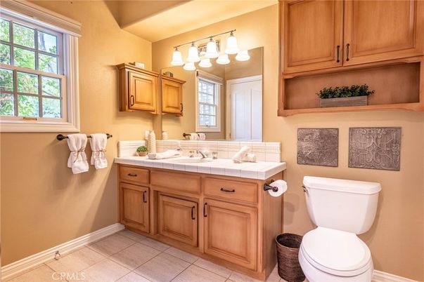 Bathroom, Interior, Tile Countertops