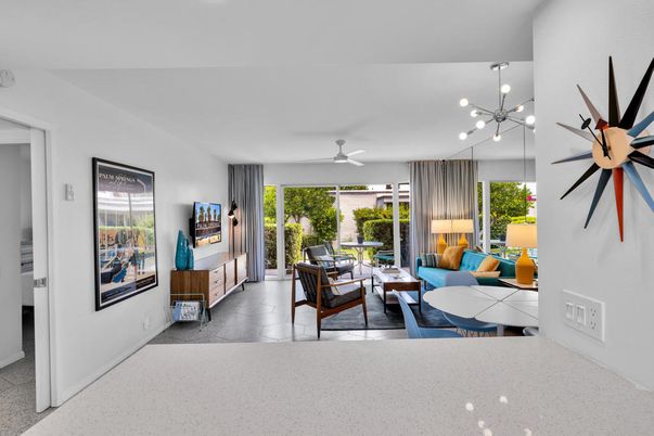Interior, Living room, Pendant Lights