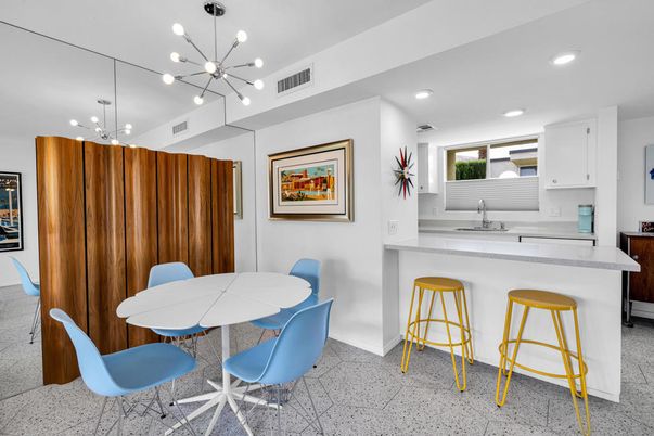 Dining room, Interior, Kitchen, Pendant Lights, Recessed Lighting