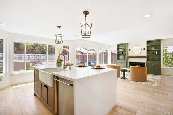 Fireplace, Interior, Kitchen, Pendant Lights, Recessed Lighting, Wood Texture Flooring