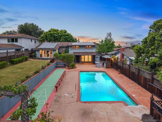Exterior, Pool, Solar Panels