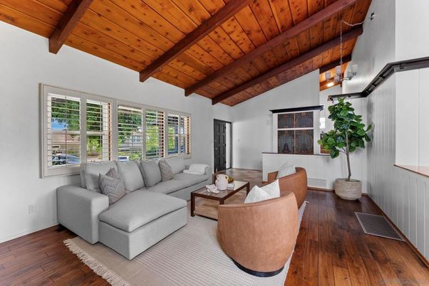Interior, Living room, Pendant Lights, Wooden Beams, Wooden Ceilings, Wood Texture Flooring