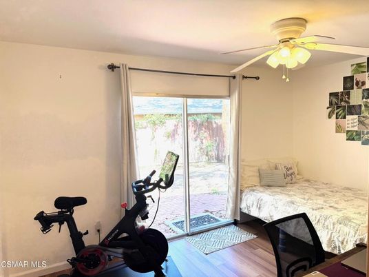 Bedroom, Fitness Equipment, Interior, Wood Texture Flooring