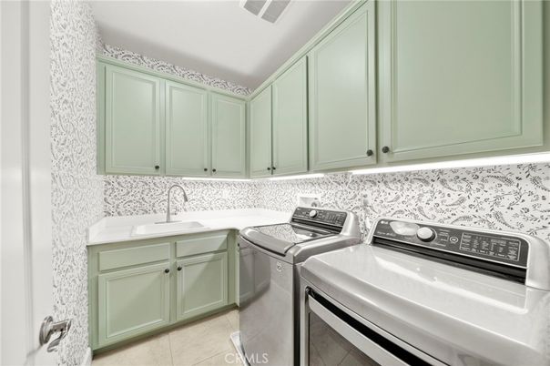 Interior, Washer