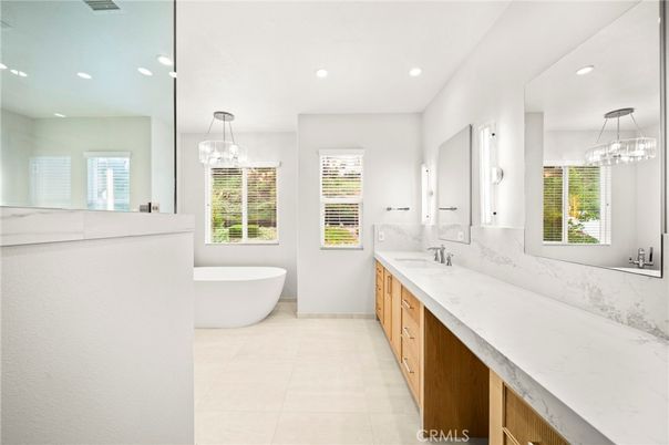 Bathroom, Dual Sink Vanities, Free Standing Baths, Interior, Pendant Lights, Recessed Lighting
