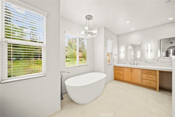 Bathroom, Dual Sink Vanities, Free Standing Baths, Interior, Pendant Lights, Recessed Lighting