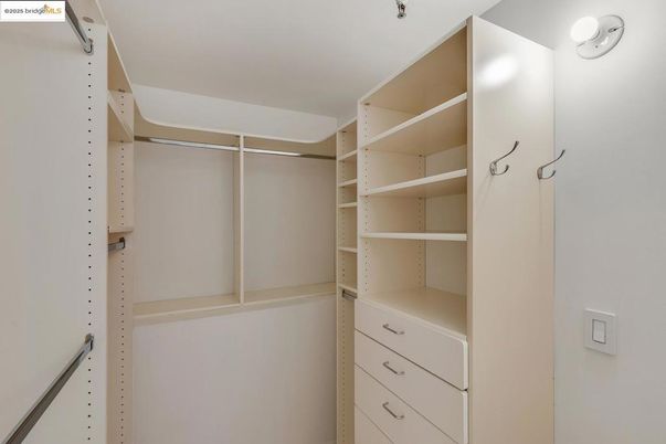 Interior, Walk-in Closets