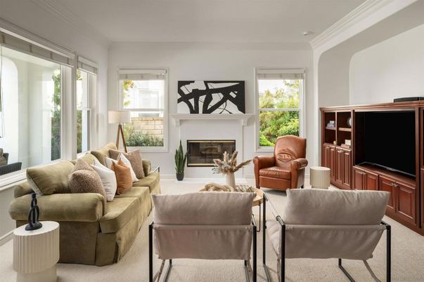 Fireplace, Interior, Living room