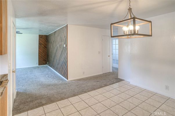 Empty room, Interior, Pendant Lights