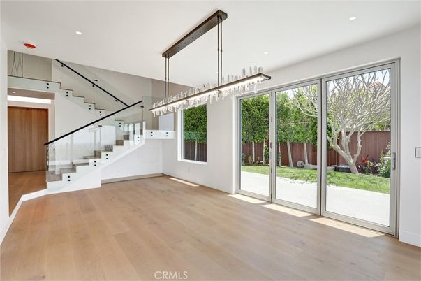 Interior, Pendant Lights, Recessed Lighting, Wood Texture Flooring