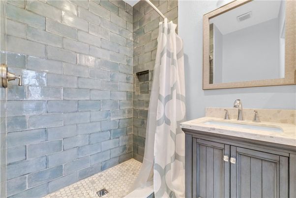 Bathroom, Interior, Stone Walls