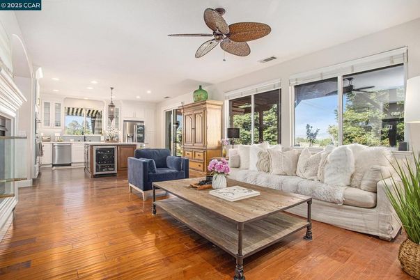 Interior, Kitchen, Living room, Pendant Lights, Recessed Lighting, Stainless Steel Appliances, Wood Texture Flooring