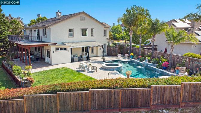 Backyard, Exterior, Pool