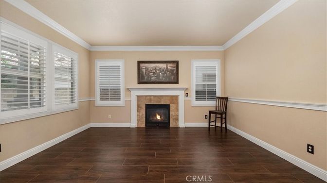 Empty room, Fireplace, Interior, Wood Texture Flooring