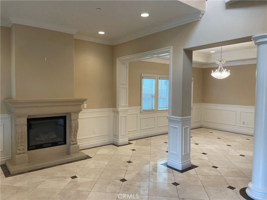 Empty room, Fireplace, Interior, Pendant Lights, Recessed Lighting