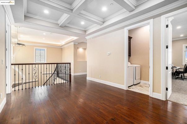 Home Office, Interior, Recessed Lighting, Washer, Wood Texture Flooring