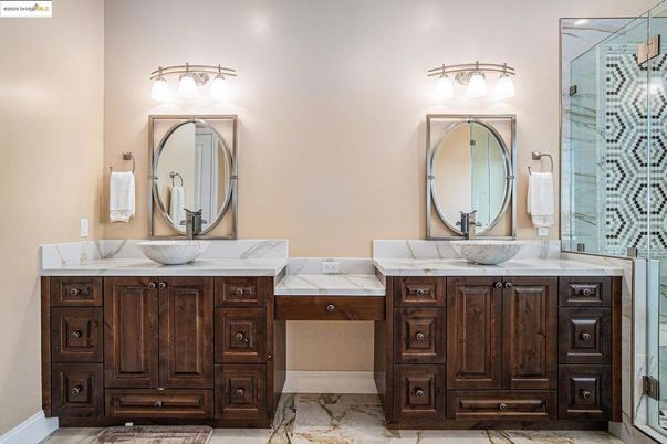 Bathroom, Dual Sink Vanities, Interior, Marble