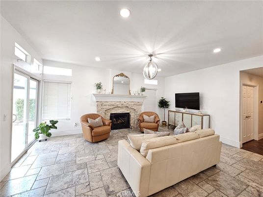 Fireplace, Interior, Living room, Recessed Lighting