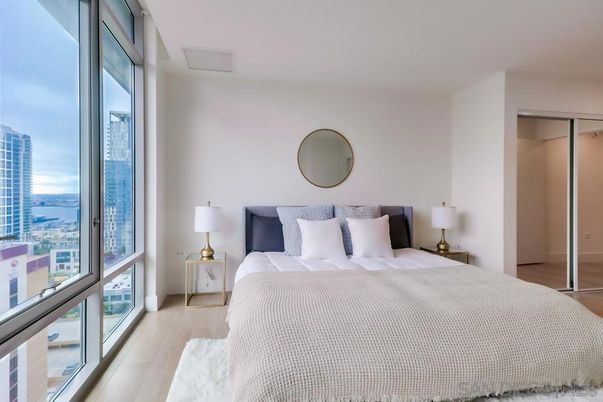 Bedroom, Interior, Water, Wood Texture Flooring