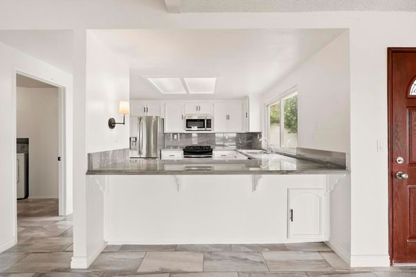 Interior, Kitchen, Stainless Steel Appliances