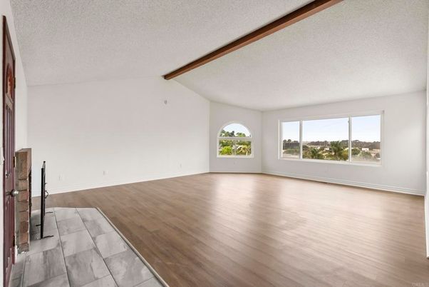 Empty room, Interior, Wooden Beams, Wood Texture Flooring
