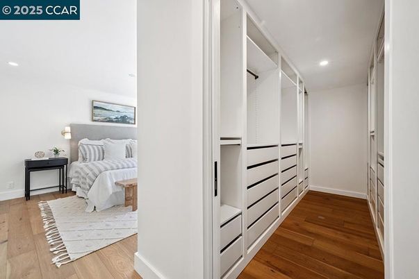 Bedroom, Interior, Recessed Lighting, Walk-in Closets, Wood Texture Flooring
