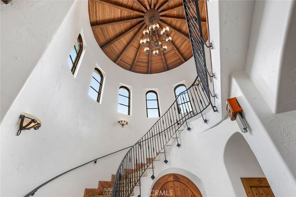 Chandelier, Interior, Wooden Ceilings