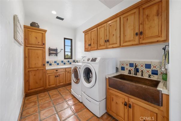 Interior, Recessed Lighting, Washer