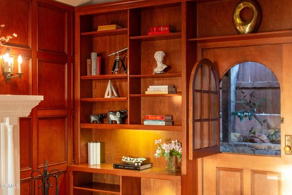 Interior, Wooden Walls