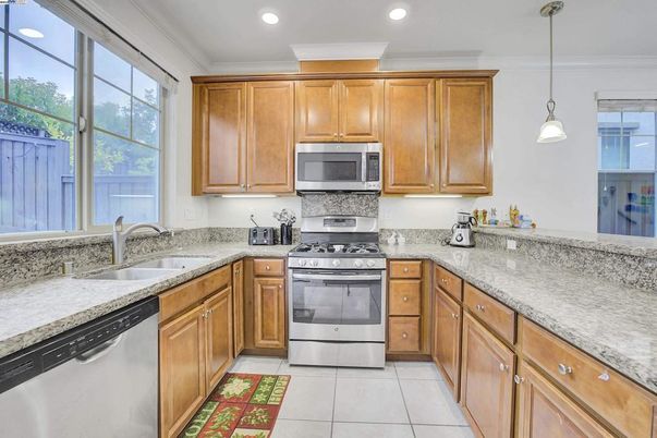 Interior, Kitchen, Pendant Lights, Recessed Lighting, Stainless Steel Appliances