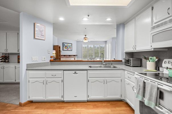 Interior, Kitchen, Recessed Lighting, Wood Texture Flooring