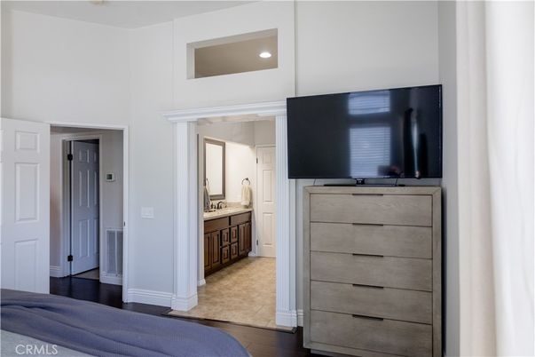 Bathroom, Interior, Recessed Lighting, Wood Texture Flooring
