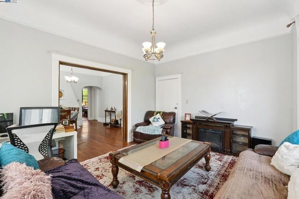Chandelier, Interior, Living room, Wood Texture Flooring