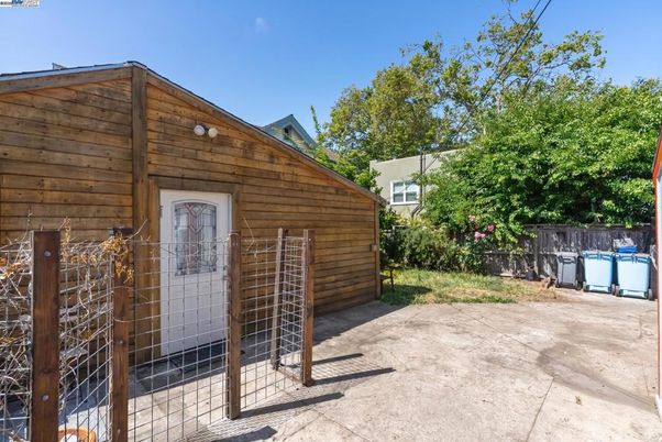 Backyard, Exterior, Hot Tub