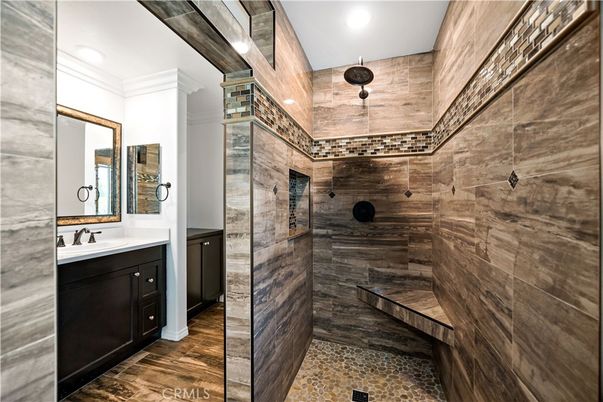 Bathroom, Interior, Recessed Lighting, Wood Texture Flooring