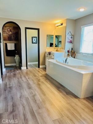 Bathroom, Interior, Recessed Lighting, Wood Texture Flooring