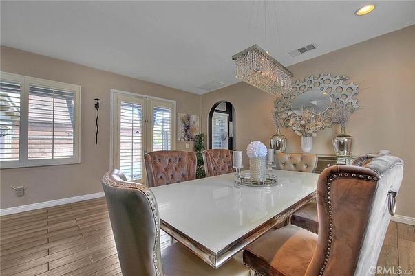 Chandelier, Dining room, Interior, Recessed Lighting, Wood Texture Flooring