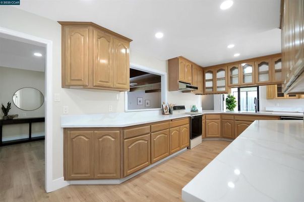Interior, Kitchen, Recessed Lighting, Wood Texture Flooring