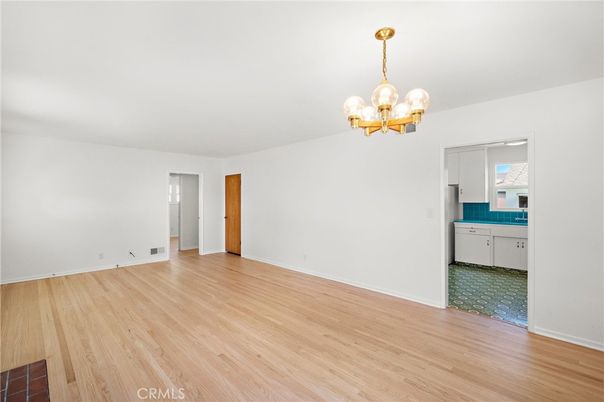 Chandelier, Empty room, Interior, Kitchen, Wood Texture Flooring