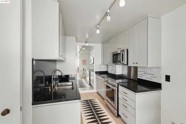 Interior, Kitchen, Stainless Steel Appliances, Wood Texture Flooring