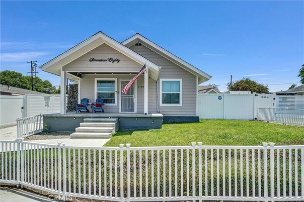 Backyard, Exterior, Facade, American Craftsman