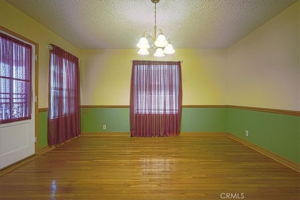 Chandelier, Empty room, Interior, Wood Texture Flooring