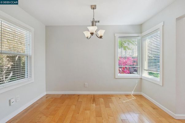 Chandelier, Empty room, Interior, Pendant Lights, Wood Texture Flooring