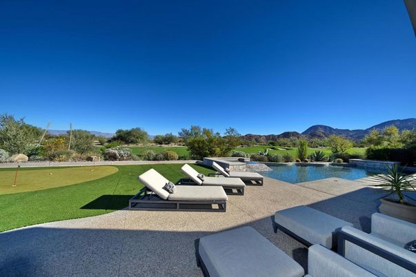 Exterior, Pool, Water