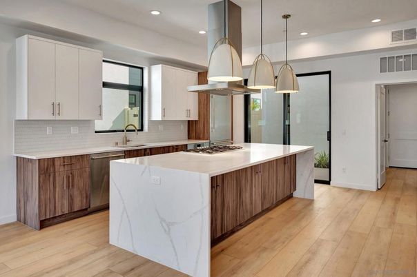Interior, Kitchen, Pendant Lights, Recessed Lighting, Wood Texture Flooring