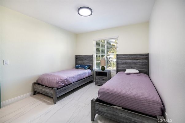 Bedroom, Interior, Marble, Recessed Lighting