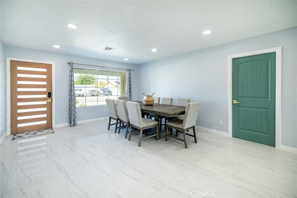 Dining room, Interior, Marble, Recessed Lighting
