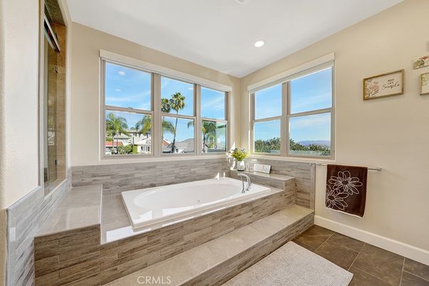 Bathroom, Interior, Recessed Lighting, Water